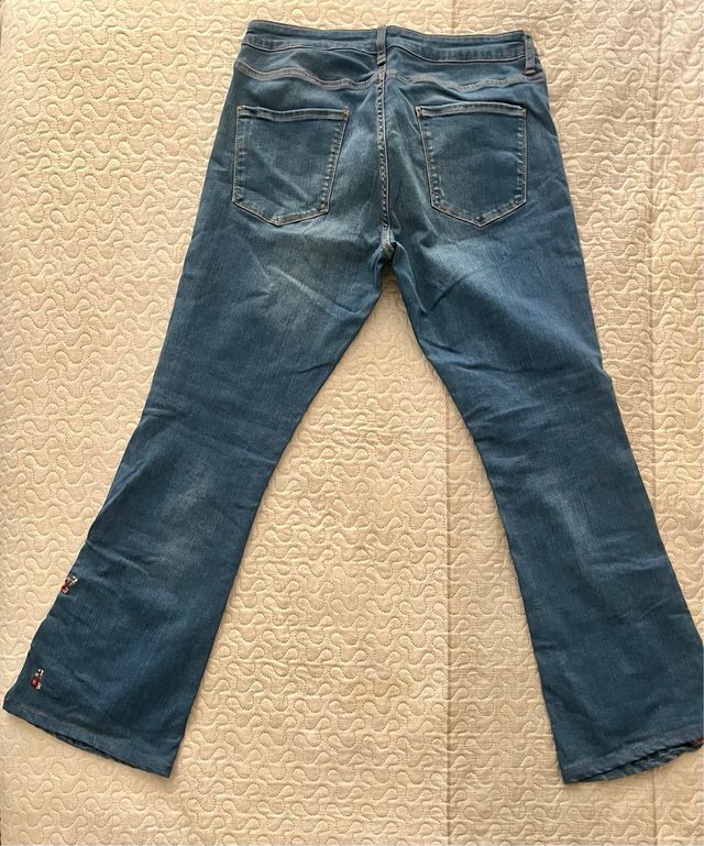 Pantalones vaqueros campana (flare), tallas varias