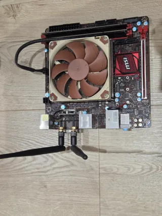 Placa Base Mini-ITX MSI Gaming Plus