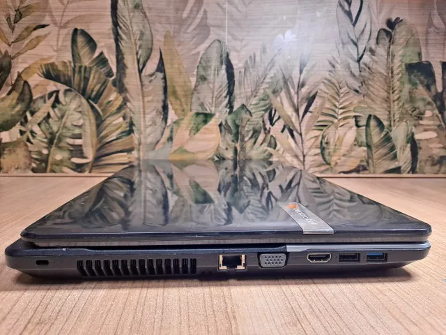 Portátil Packard Bell