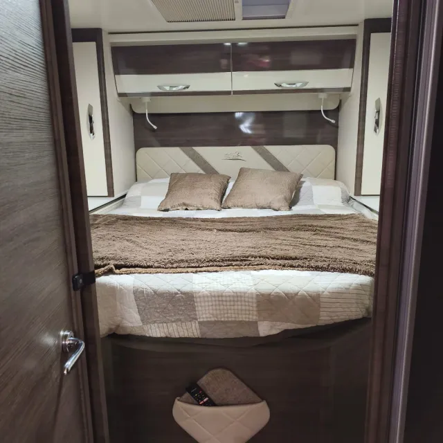 Autocaravana Mclouis yearling 89g Renault 165cv