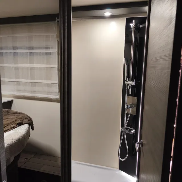 Autocaravana Mclouis yearling 89g Renault 165cv