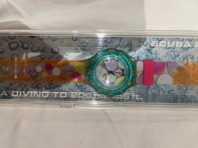 Reloj Swatch Scuba Diver 200m Multicolor