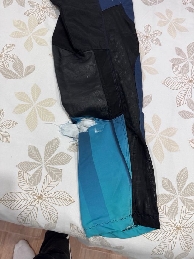 Camiseta Husqvarna S3 + Pantalón Regalo