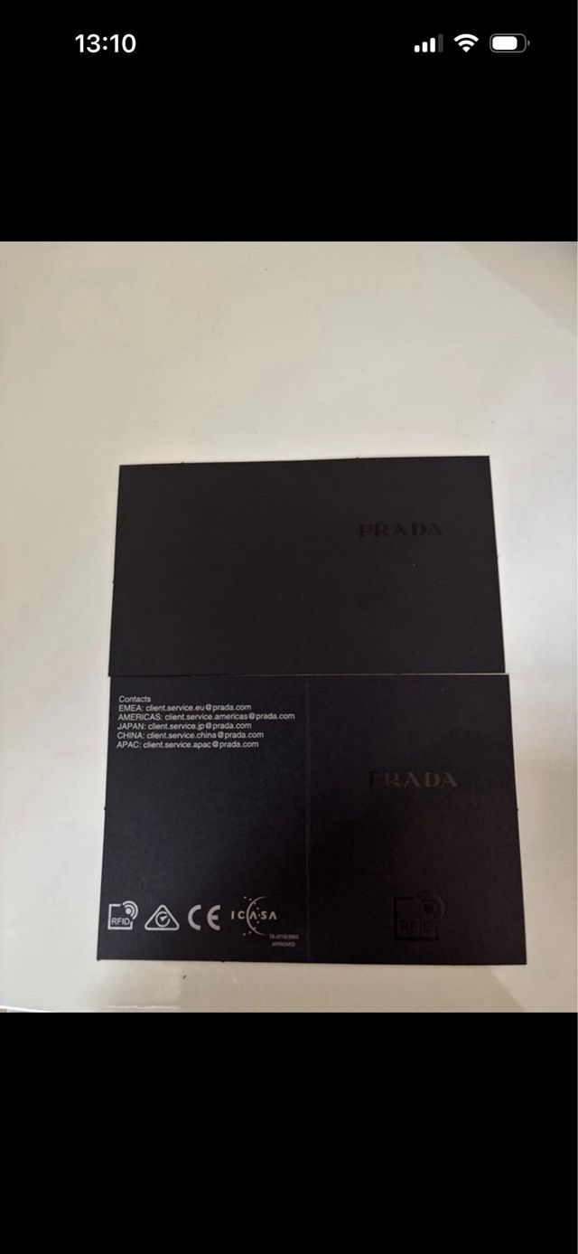 Occhiali da sole donna Prada