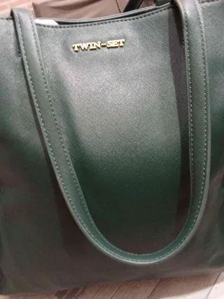 Borsa Twin Set verde con dettagli oro