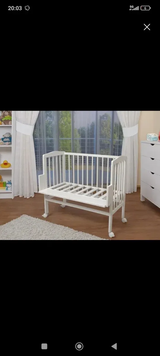 Cuna de colecho de madera color blanco