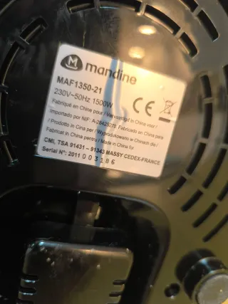 Freidora de aire marca Mandine, con regalo