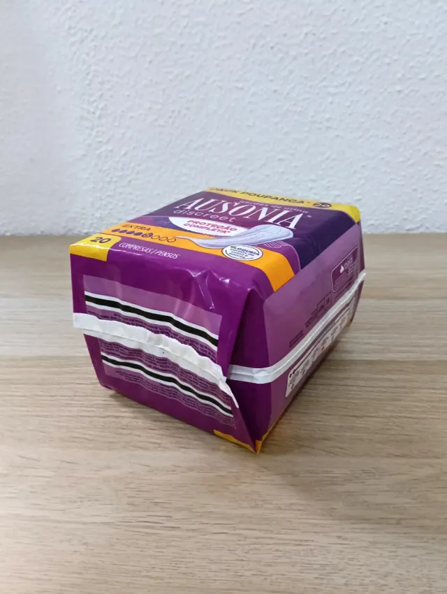 Paquete 20 Compresas Ausonia Discreet.