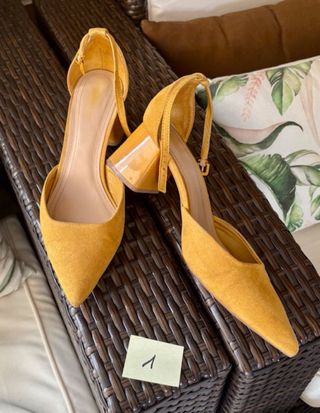 Zapatos de tacón medio varios colores