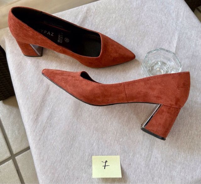 Zapatos de tacón medio varios colores
