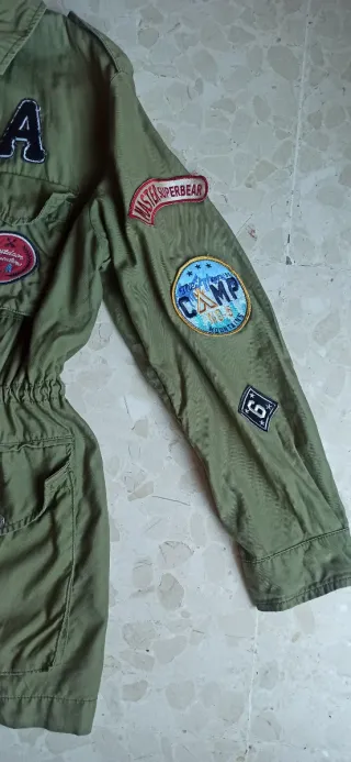 Parka fino Bershka talla M