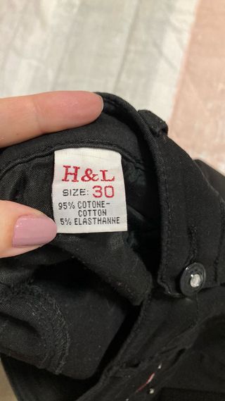 Pantalón vaquero negro