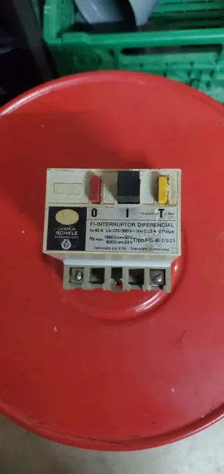 FI-INTERRUPTOR DIFERENCIAL SCHIELE