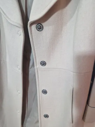 Abrigo Benetton Beige Mujer