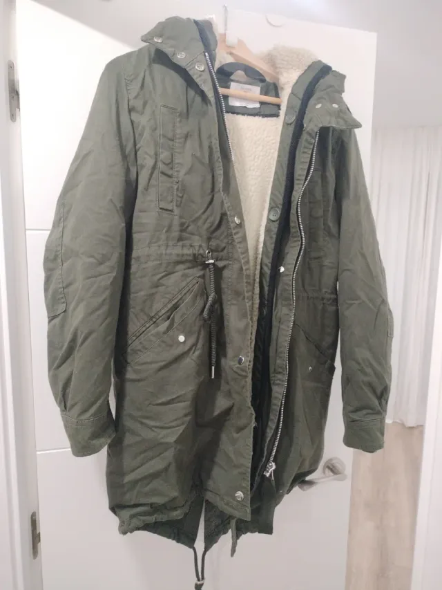 Chaqueta verde con forro sherpa