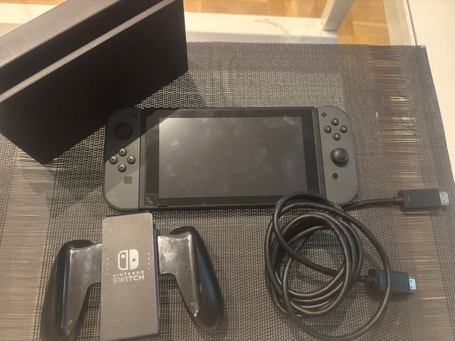 Nintendo Switch Azul y Naranja