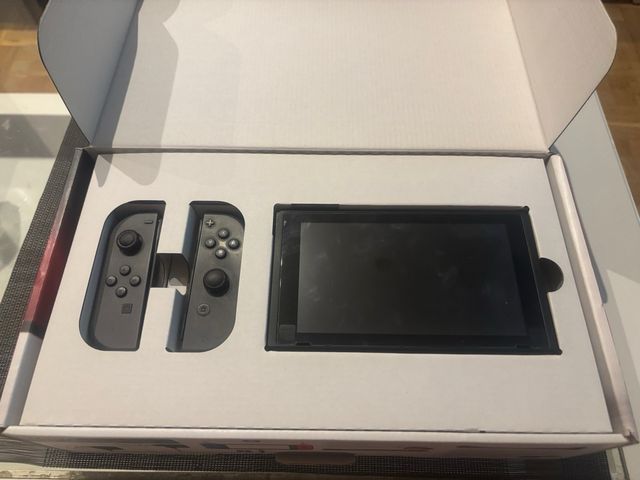 Nintendo Switch Azul y Naranja