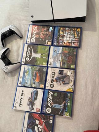 PS5 Slim + 9 Juegos + 2 Mandos