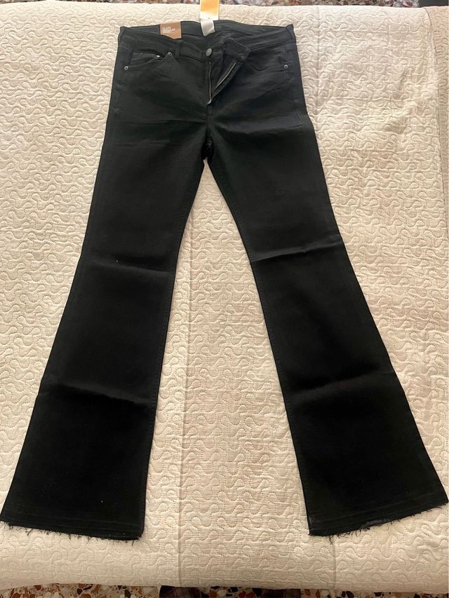 Pantalones vaqueros H&M negros talla 40/44