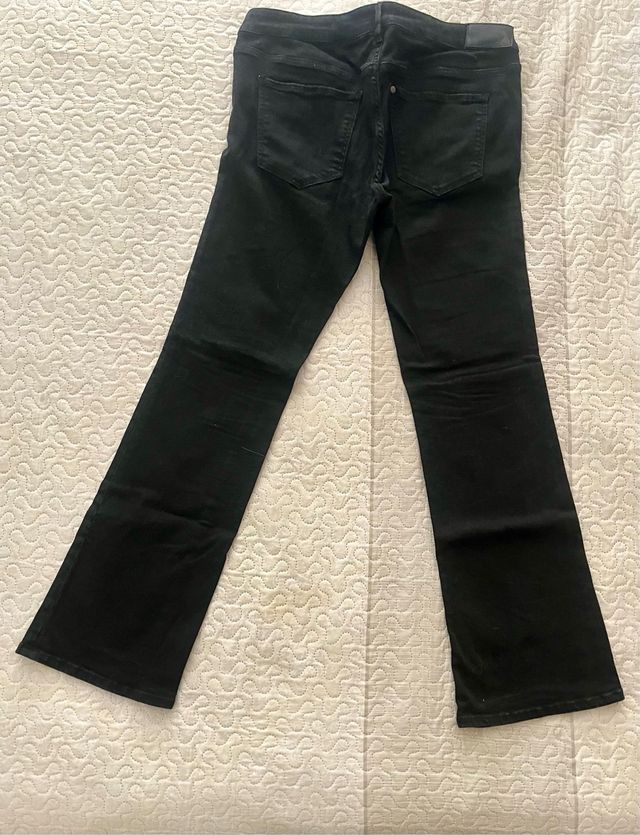 Pantalones vaqueros H&M negros talla 40/44