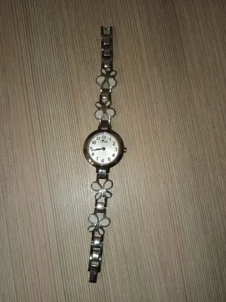 Reloj Lotus niña mariposa plata y blanco