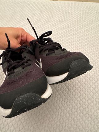 Botines Nike talla 36 negro