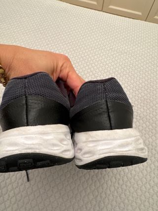 Botines Nike talla 36 negro