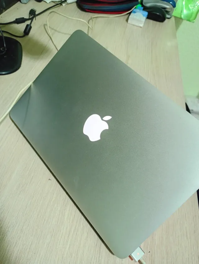 MacBook Air 2014 Plata