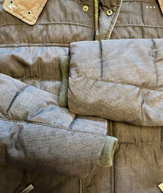 Abrigo caballero capucha gris oscuro talla M ampli