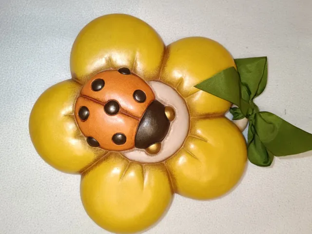 Formella Thun grande fiore con coccinella