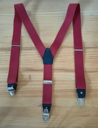 Tirantes elásticos marca  Soloio