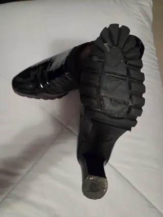 Zapatos charol/piel negros