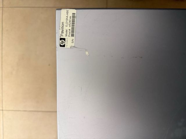 Torre HP Pavilion Gris/Plata