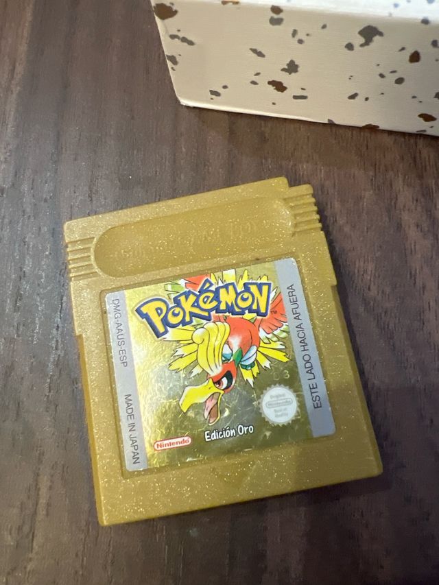 Pokémon Edición Oro Game Boy Color Dorado