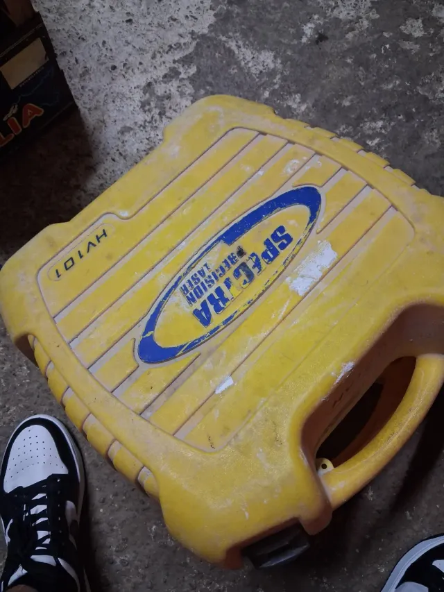 Laser Spectra LVH800