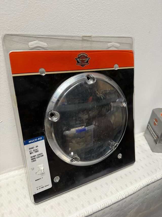 Tapa Derby Harley-Davidson Custom Logo