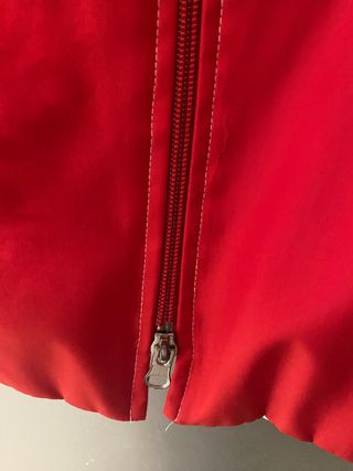 Cazadora reversible roja y beige