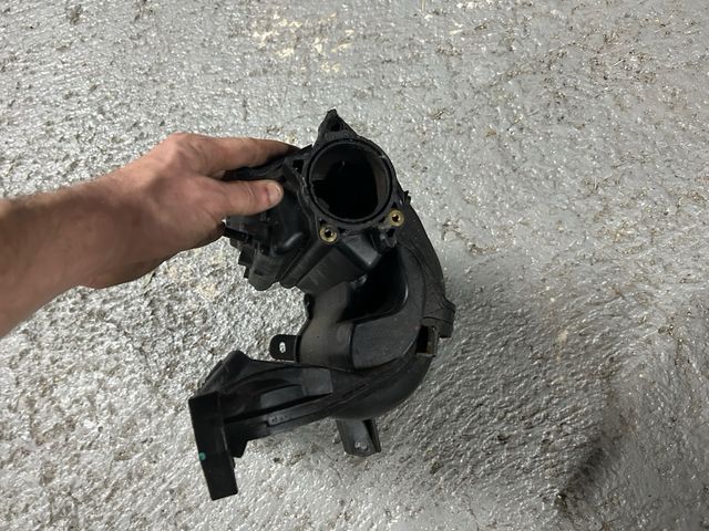 Colector de admisión NFU