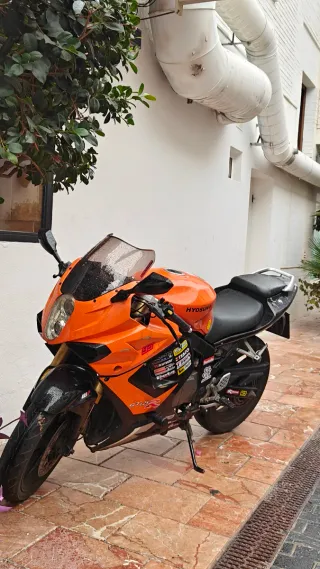 Hyosung Comet GT 125 R - 2007