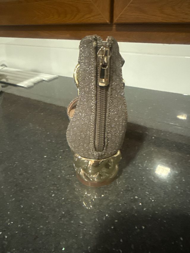 Sandalias Exé doradas y plateadas talla 40