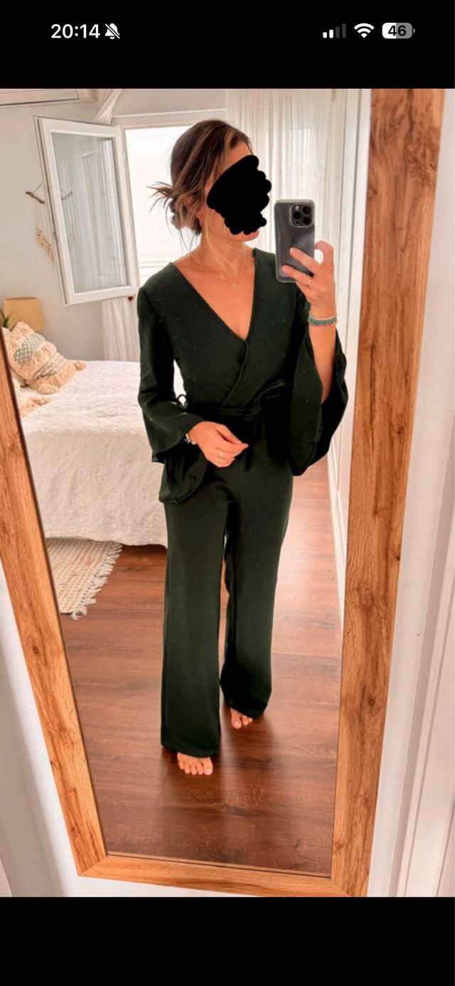 Mono verde botella manga acampanada.l