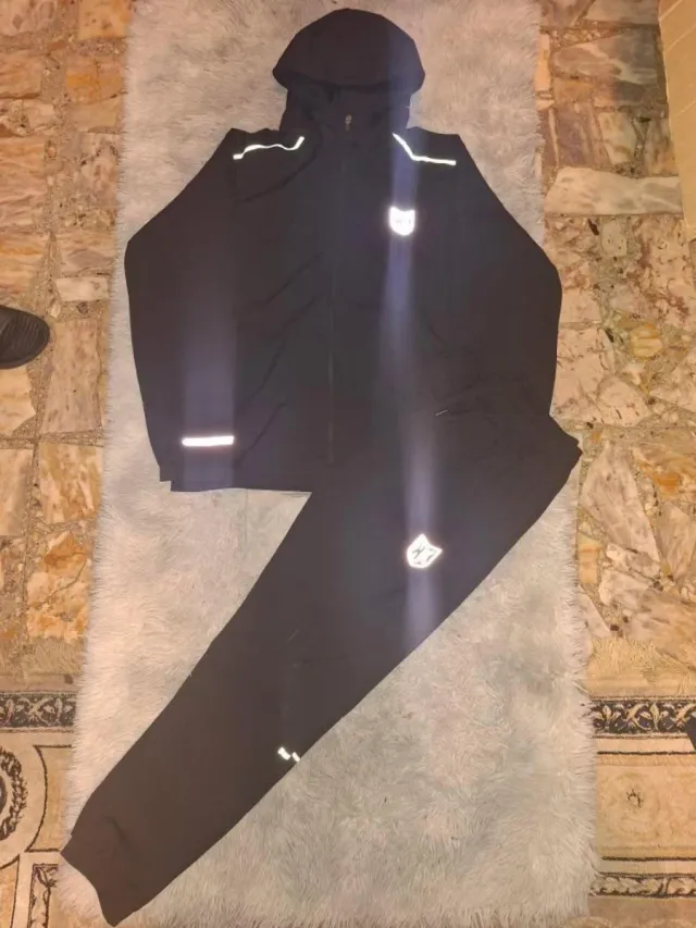 Conjunto Foot Korner Negro Reflectante