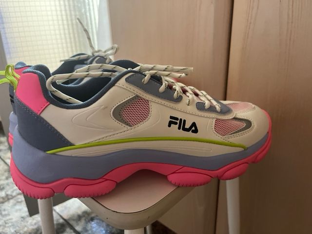 Zapatillas Fila Strada Lucid Nuevas
