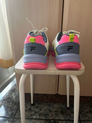 Zapatillas Fila Strada Lucid Nuevas