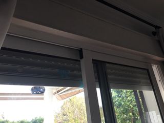 Vendo 2 Puertas correderas de aluminio.