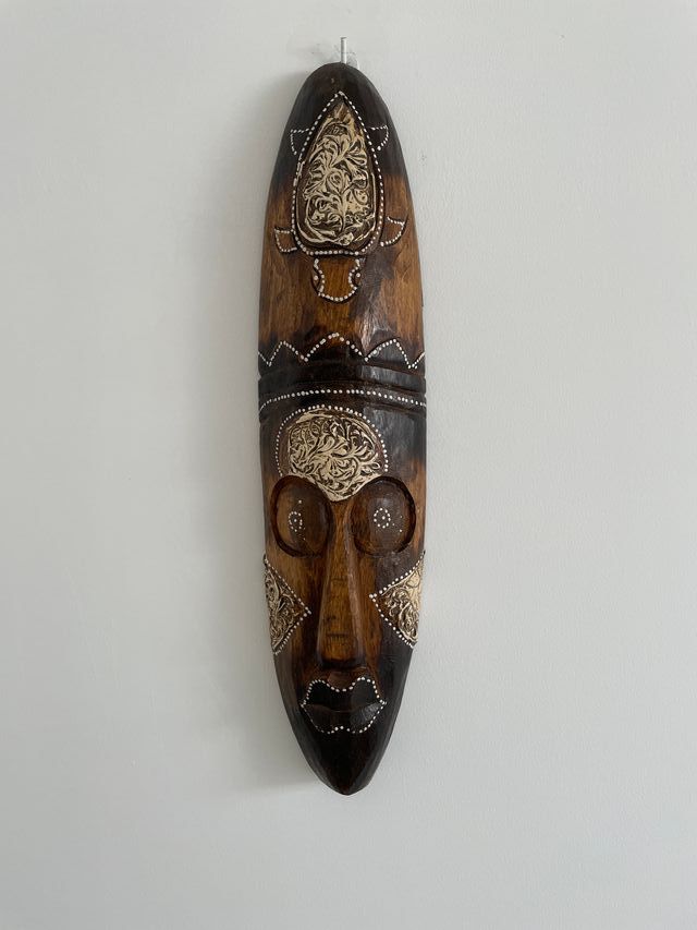 Maschera Africana in Legno Decorata