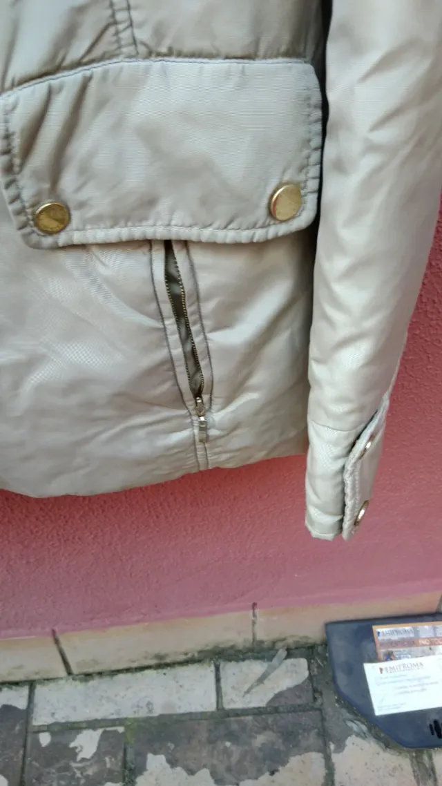 Chaquetón beige señora