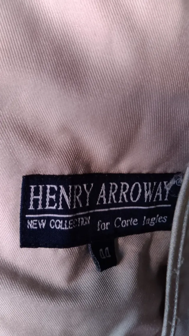 Chaquetón beige señora