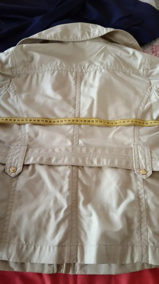 Chaquetón beige señora