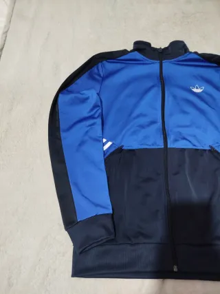 Chaqueta Adidas Original Azul y Negra